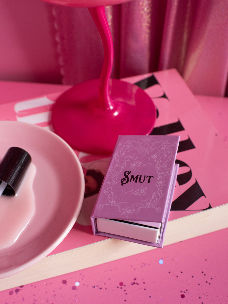 Smut Matchbook