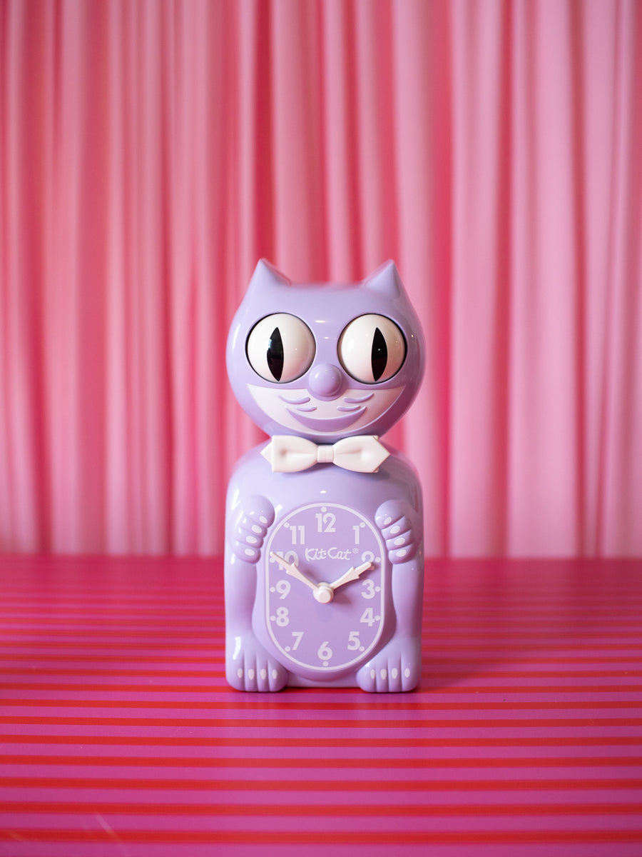 Pastel Lilac Kit-Cat Klock