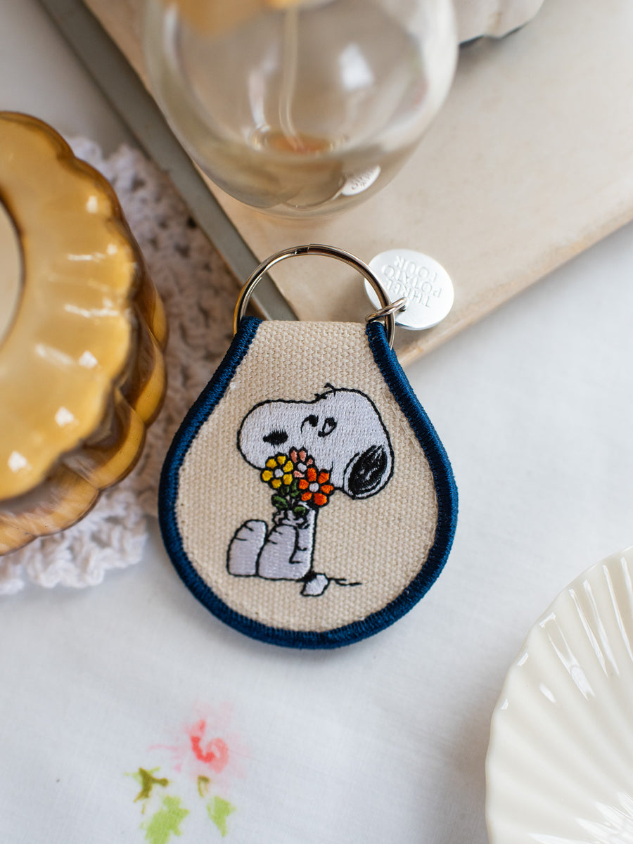 Snoopy Flower Patch Keychain