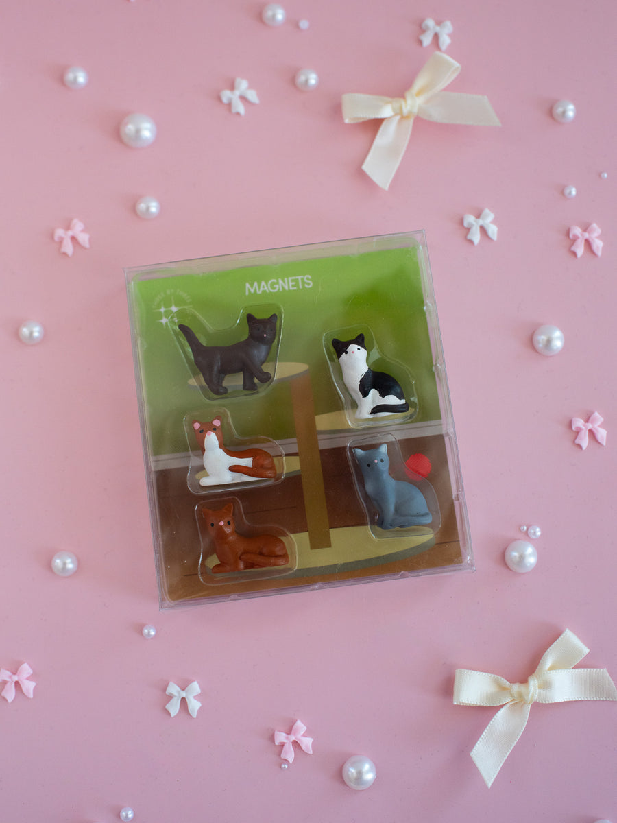 Cat Magnet Set