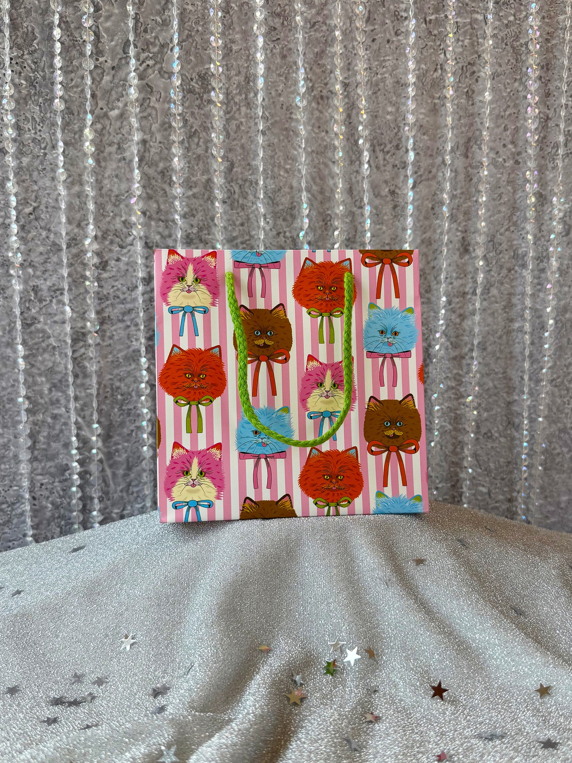 Tres Magnifique Gift Bag