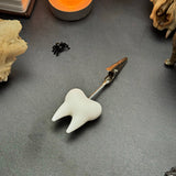 Tooth J Clip