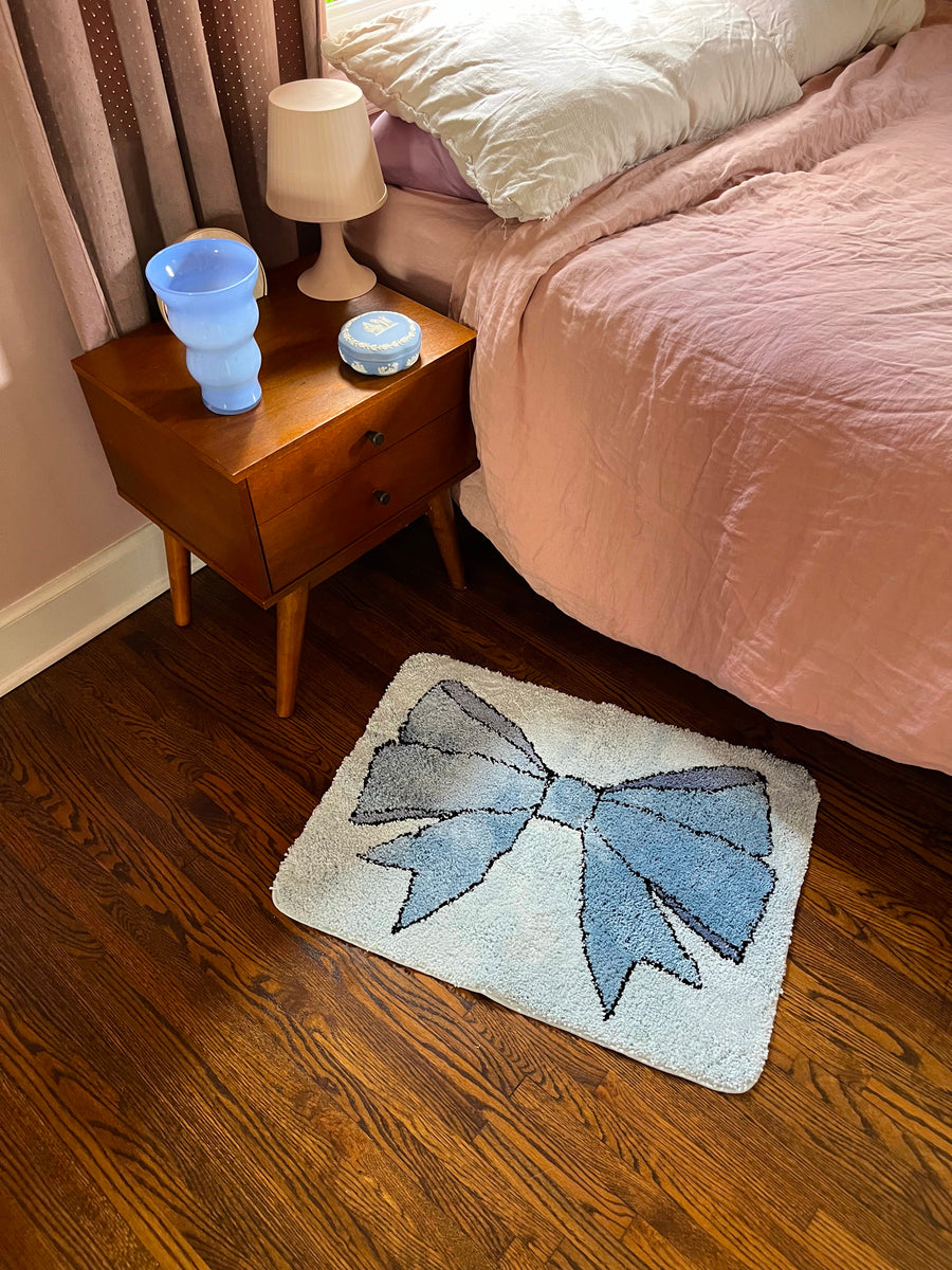 Bow Rug – A Shop of Things